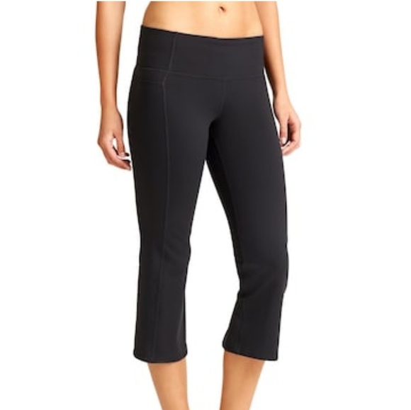 Athleta Pants - Athleta | Capri Leggings | Medium